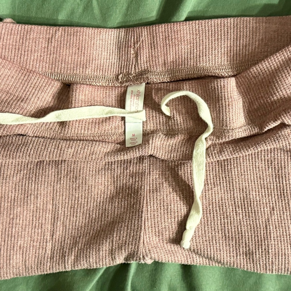 Xhilaration Pink Pajama Pants - Picture 3 of 3